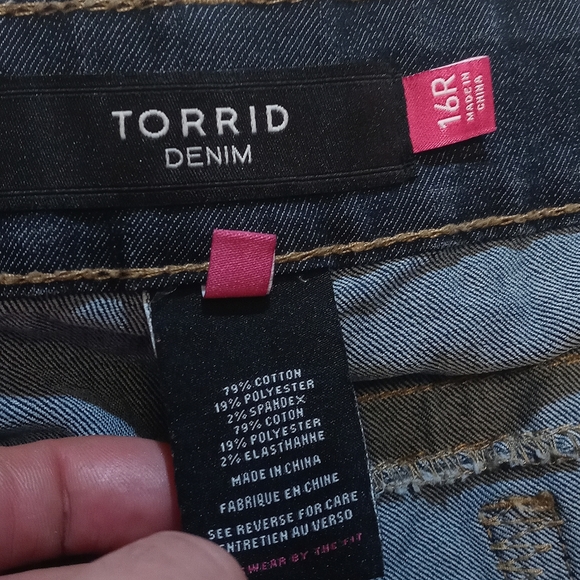 TORRID SKINNY JEANS WOMENS PLUS SIZE 16 R LOW RISE STRETCH DENIM PANTS LIKE NEW! - Picture 4 of 4